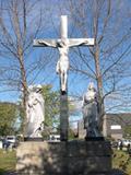 Calvaire du cimetière de Sainte-Hélène-de-Breakeyville. Vue avant