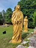 Site patrimonial du Calvaire-d'Huberdeau. Statue de Marie, mère de Jésus