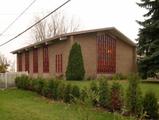 Église Chomedey Baptist. Vue arrière