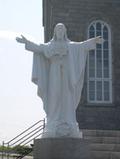 Monument du Sacré-Coeur. Vue avant