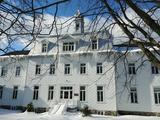 Maison généralice des Soeurs-de-Notre-Dame-du-Perpétuel-Secours. Vue de la façade