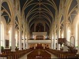 Église de Saint-Henri. Vue intérieure