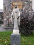 Monument de Marie-Reine-de-la-Paix. Vue avant
