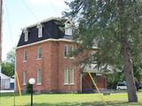 1040, rue de Clarendon