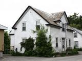 802, chemin Riverside