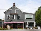 Ancien magasin agricole Earle
