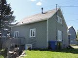121, rang de la Pointe-Lévis (avec remise). Vue arrière