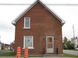 104, rue Centre