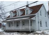 1201, avenue Principale. Vue d'ensemble. Photo d'archives de l'inventaire de 2004.
