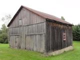 135, rang Sainte-Anne (avec hangars). Hangar. Vue d'ensemble