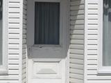 119, rue Principale. Porte