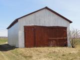 Grange. Hangar. Vue avant