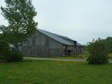 125, route 132 Ouest. Grange. Vue avant