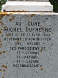 Monument au curé Michel Dufresne. Détail
