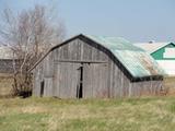 1055, chemin Saint-Félix (avec hangar). Hangar. Vue d'ensemble