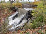 Barrage du moulin de Beaumont. Vue latérale rive ouest