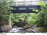 Pont du ruisseau du Cimetière. Profil amont est