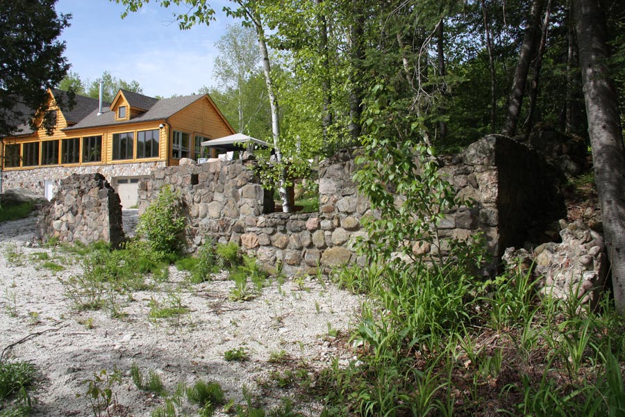 Vestiges de la mine de SaintRémi d'Amherst Répertoire du patrimoine