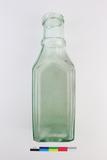 Bouteille à raifort. Côté A