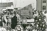 Monument aux mineurs. Célébrations du 1er mai 1975, inauguration du monument.