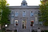 Hôtel de ville de Thetford Mines. Vue avant