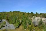 Mine Montreal-Coleraine. Vue générale, Halde à résidus miniers et puits d'exploitation