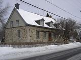 330, rue Sainte-Anne. Vue d'angle - gauche
