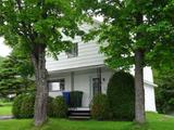 215, 13e Rue Ouest