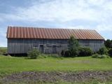 Hangar. Vue avant grange