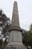 Monument des Patriotes-du-Cimetière-de-Notre-Dame-des-Neiges. Vue rapprochée