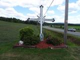Croix de chemin à l'intersection de la route 165 et de la route Roberge