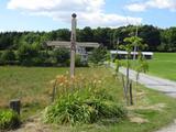 Croix de chemin sur la route de la fromagerie