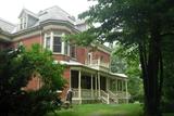 Manoir Thibaudeau. Angle façade-côté gauche