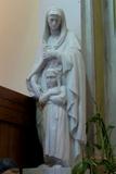 Statue (Sainte Anne et la Vierge). Vue d'angle