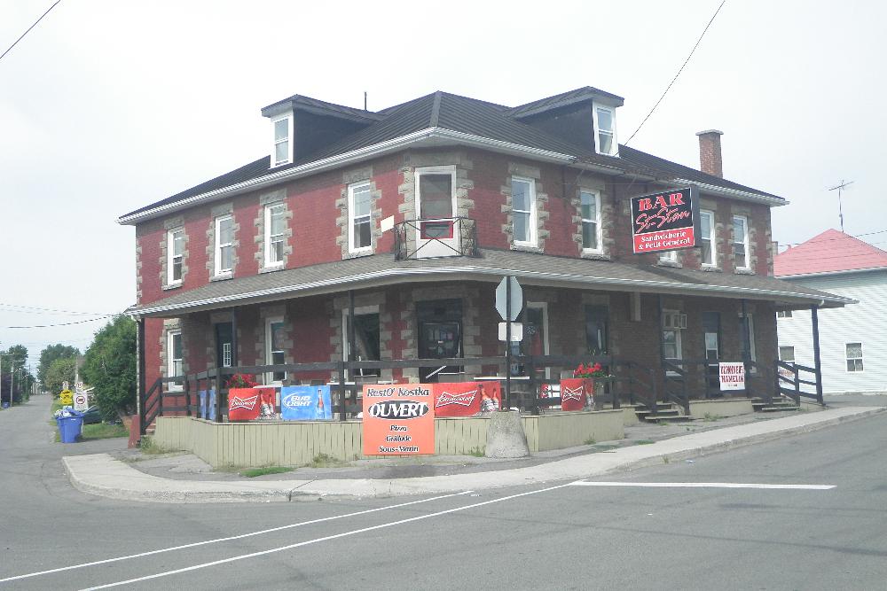 Resto Kostka + bar SaintStan + Dépanneur Hamelin Répertoire du