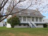 6617, avenue Royale