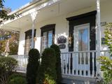 6785, avenue Royale
