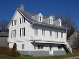 9015, avenue Royale
