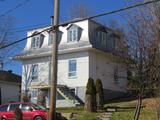 9069, avenue Royale