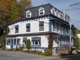 9717-9727, avenue Royale