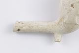 Pipe. Détail marque, côté droit du tuyau