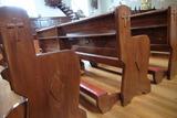 Banc d'église. Vue générale