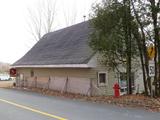 8698, avenue Royale