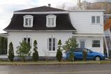 8037-8039, avenue Royale