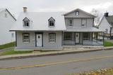 8340-8342, avenue Royale