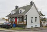 8338, avenue Royale