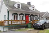 8338, avenue Royale