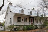 8294, avenue Royale