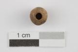 Grain de chapelet. Vue du trou d'enfilage, côté B