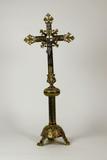 Crucifix d'autel. Vue générale